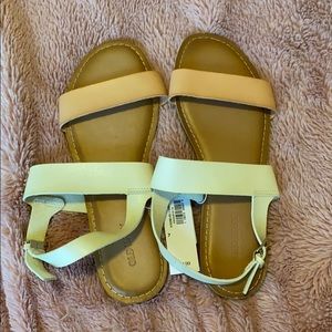 NWT Old Navy Sandals